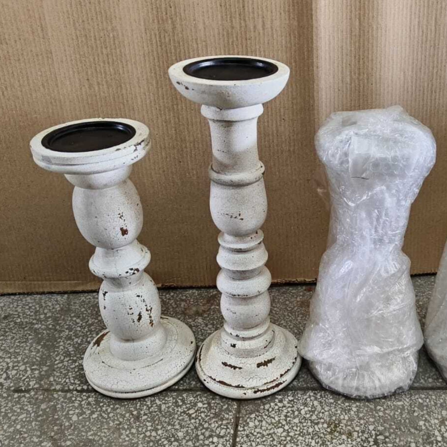 Ensemble de 2 bougeoirs Farmhouse Distressed White