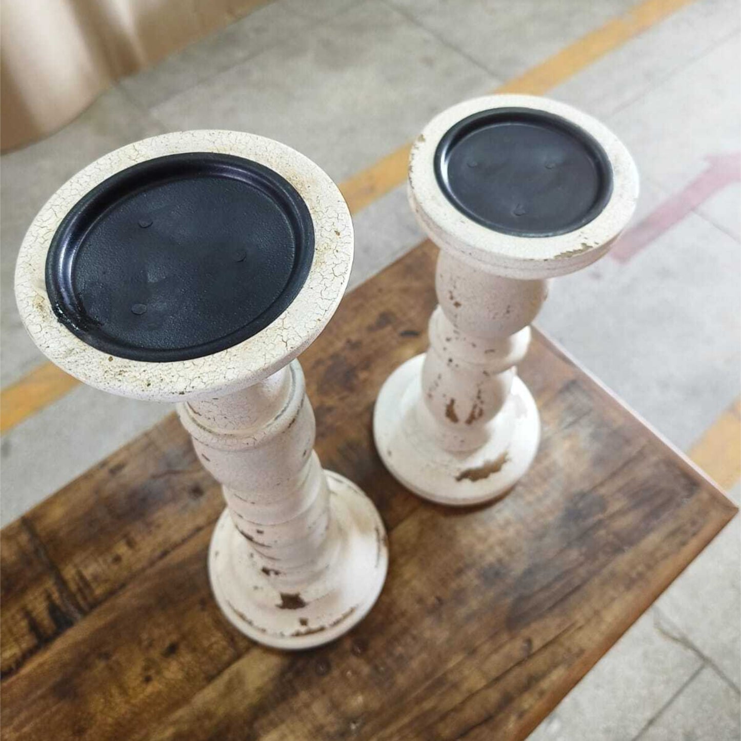 Ensemble de 2 bougeoirs Farmhouse Distressed White