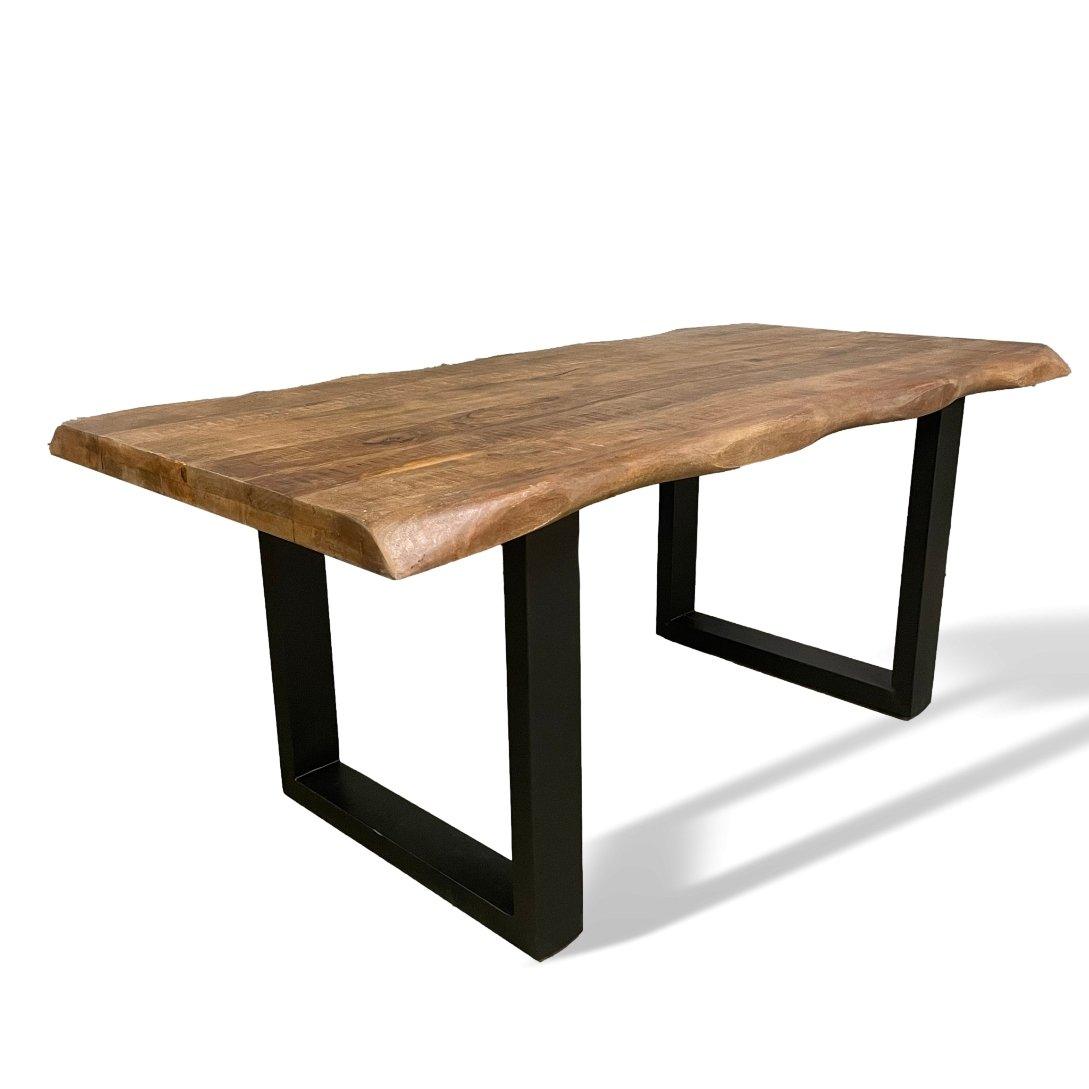 Table de salle à manger Haynes en noyer Live Edge Mango - Rustic Furniture Outlet