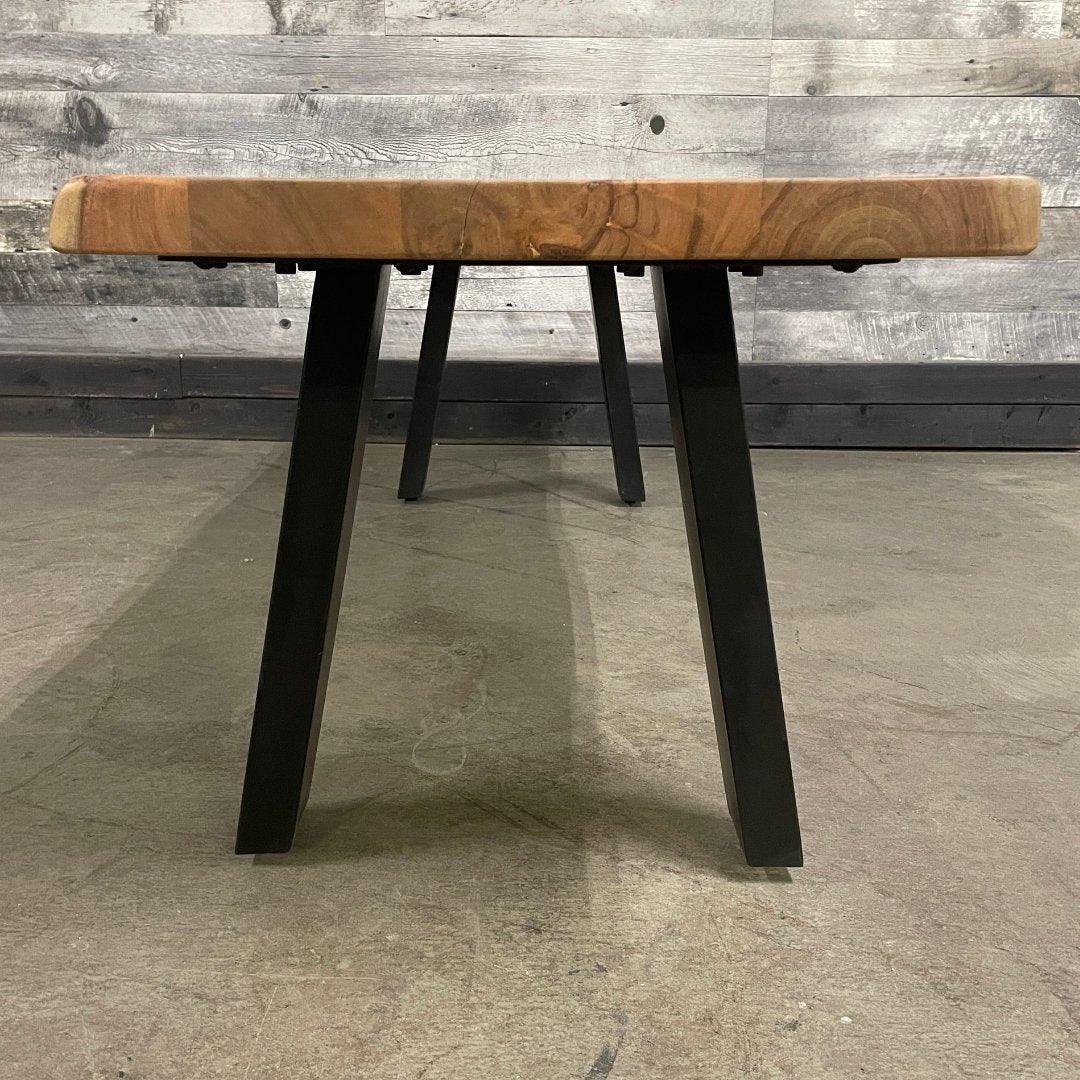 Banc en bois d'acacia Sierra 62 pouces - Rustic Furniture Outlet