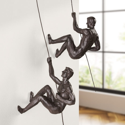 Hommes de résine de falaise de bronze antique 2 ensemble de sculptures murales d'escalade - magasin de meubles rustiques