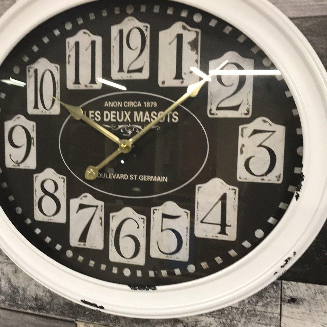 Les deux mascot antique wall clock