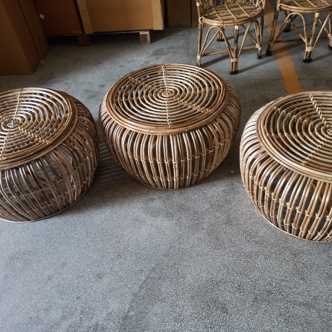 Table basse ronde en rotin Sawana - Rustic Furniture Outlet