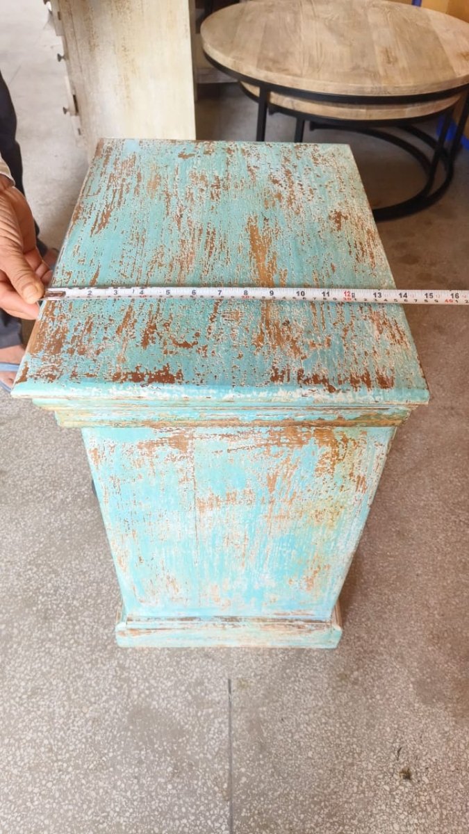 Ensemble de 2 table de nuit antique turquoise vieilli - Rustic Furniture Outlet