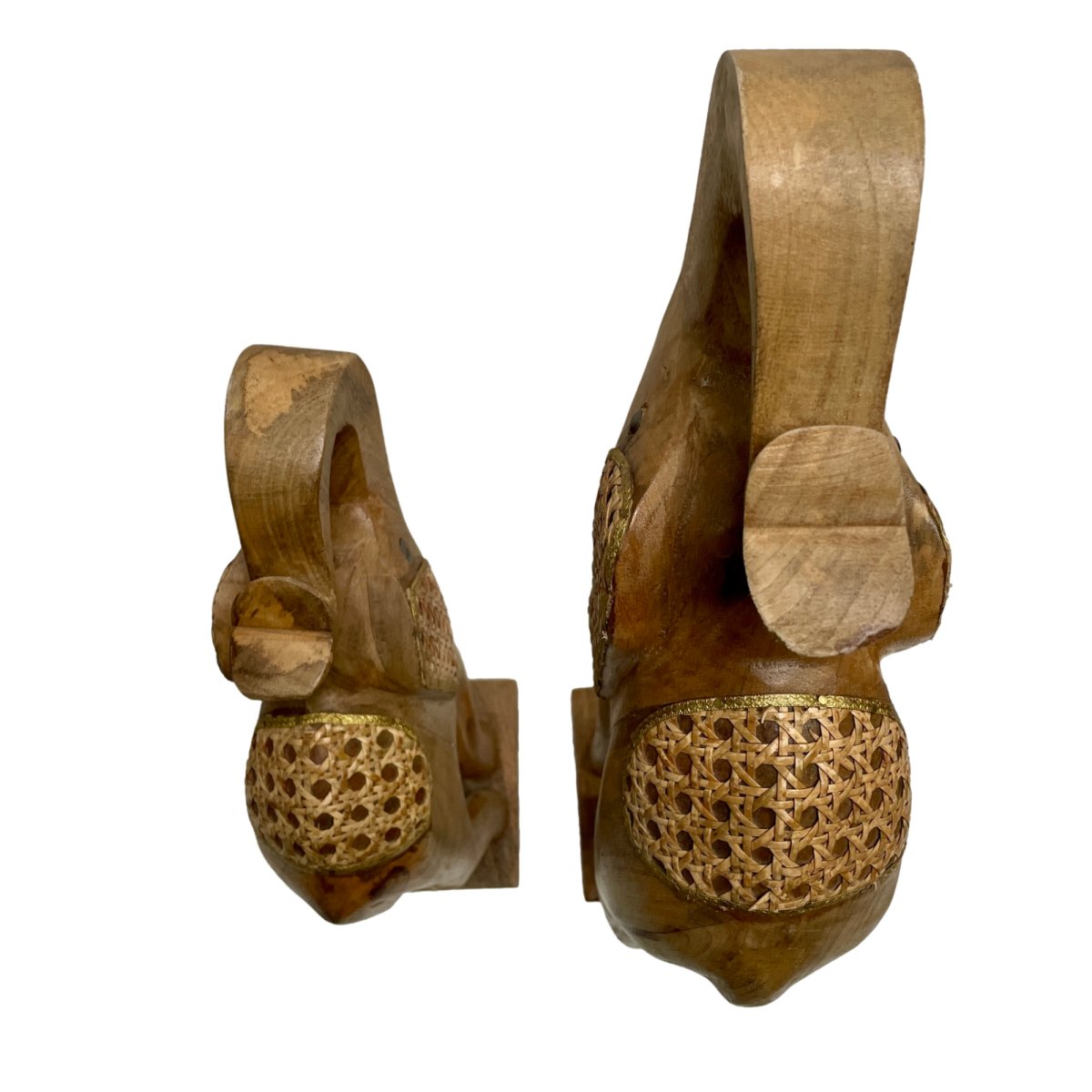 Set of 2 Mango wood sculture Elephants - Rustic Furniture Outlet