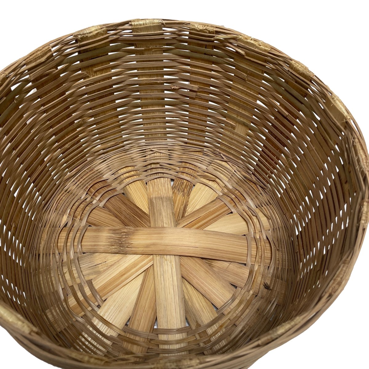 Small Rattan Basket wtih Mango Wood Lid - Rustic Furniture Outlet